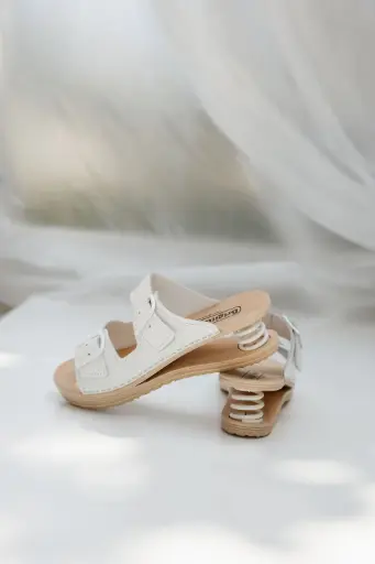 Snake White